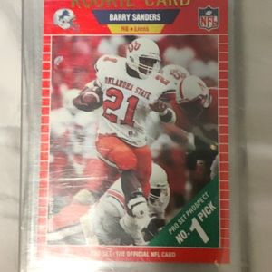 Barry Sanders Football Rookie Card